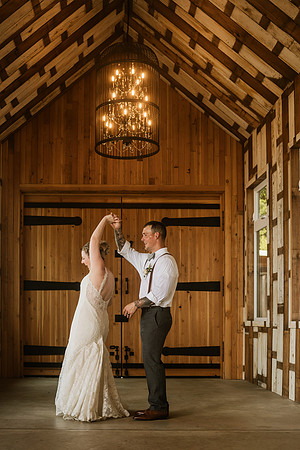 Brad-Jessica-Redland-Family-Farm-Oregon-City-Wedding-Photos-4342