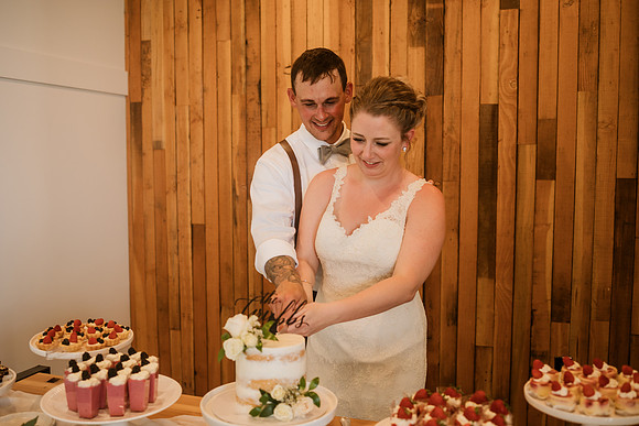 Brad-Jessica-Redland-Family-Farm-Oregon-City-Wedding-Photos-4463