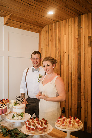 Brad-Jessica-Redland-Family-Farm-Oregon-City-Wedding-Photos-4455
