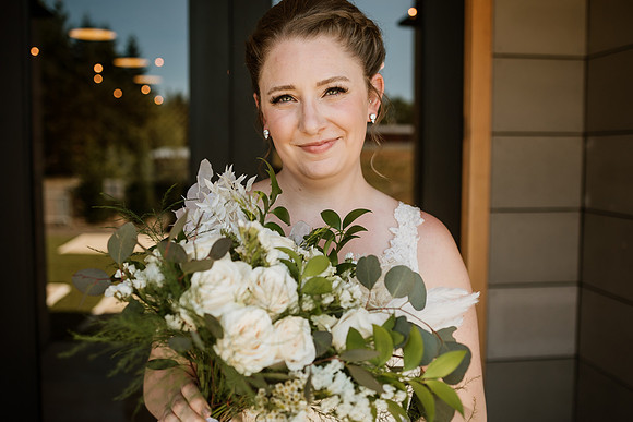 Brad-Jessica-Redland-Family-Farm-Oregon-City-Wedding-Photos-3457