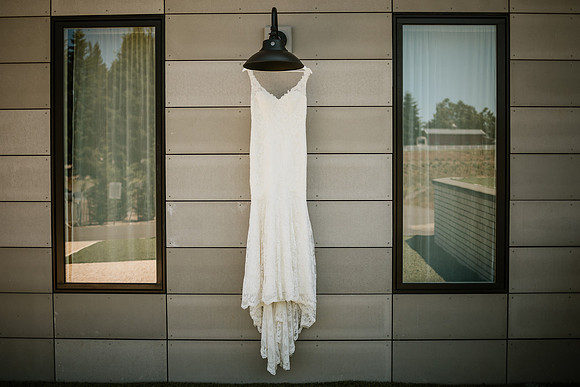 Brad-Jessica-Redland-Family-Farm-Oregon-City-Wedding-Photos-3313