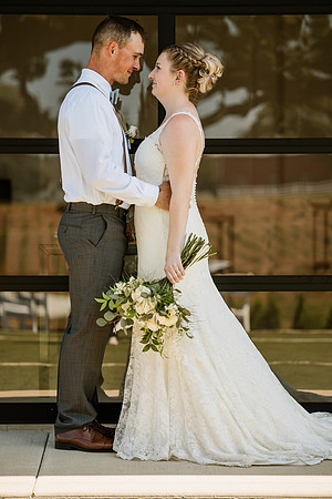 Brad-Jessica-Redland-Family-Farm-Oregon-City-Wedding-Photos-3787
