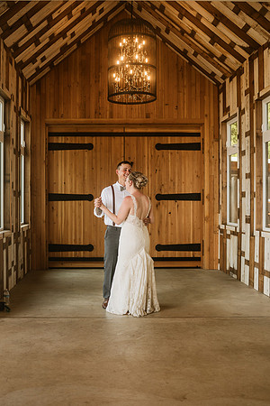 Brad-Jessica-Redland-Family-Farm-Oregon-City-Wedding-Photos-4322