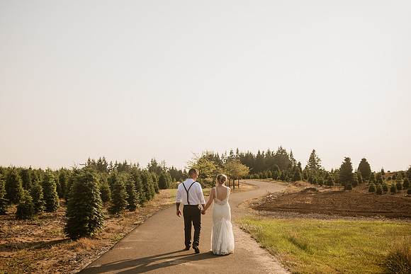 Brad-Jessica-Redland-Family-Farm-Oregon-City-Wedding-Photos-4569