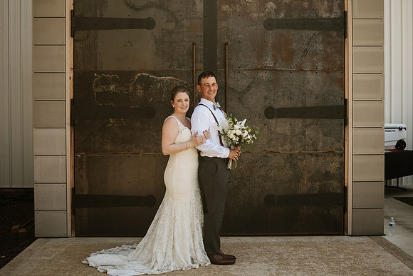 Brad-Jessica-Redland-Family-Farm-Oregon-City-Wedding-Photos-3774-2