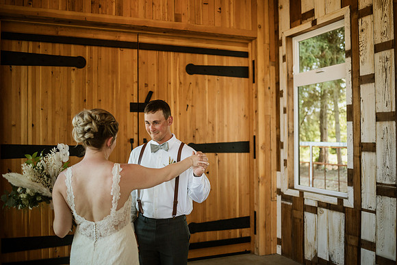 Brad-Jessica-Redland-Family-Farm-Oregon-City-Wedding-Photos-3500