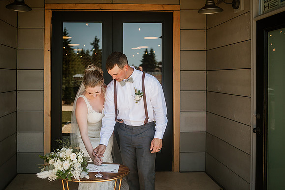 Brad-Jessica-Redland-Family-Farm-Oregon-City-Wedding-Photos-3912-2 - Copy