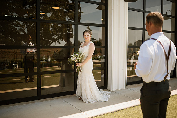 Brad-Jessica-Redland-Family-Farm-Oregon-City-Wedding-Photos-3532