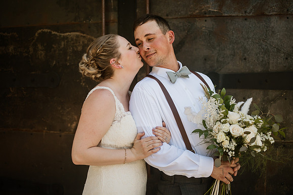 Brad-Jessica-Redland-Family-Farm-Oregon-City-Wedding-Photos-3792