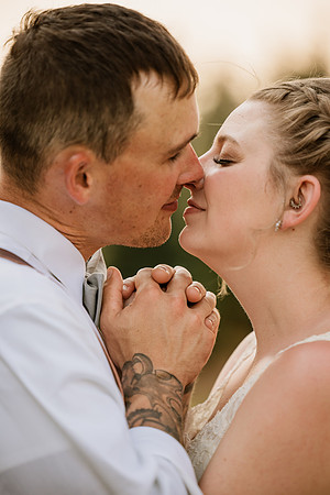 Brad-Jessica-Redland-Family-Farm-Oregon-City-Wedding-Photos-4540