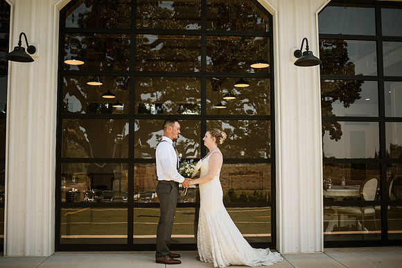 Brad-Jessica-Redland-Family-Farm-Oregon-City-Wedding-Photos-3549 - Copy