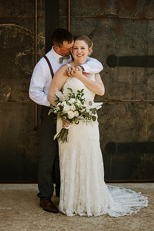 Brad-Jessica-Redland-Family-Farm-Oregon-City-Wedding-Photos-3994