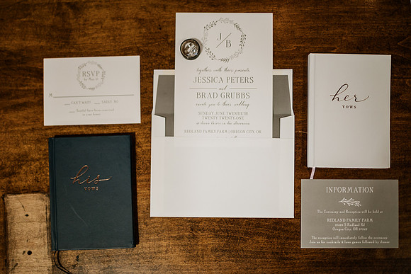 Brad-Jessica-Redland-Family-Farm-Oregon-City-Wedding-Photos-3173