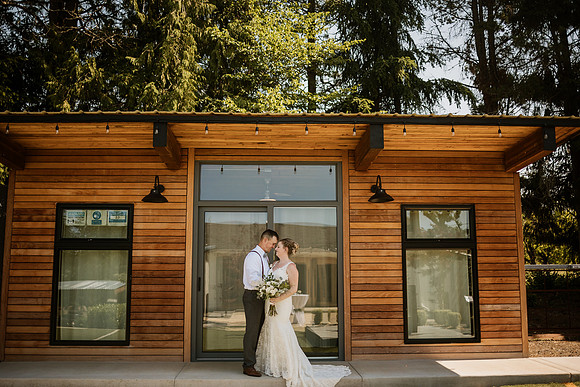 Brad-Jessica-Redland-Family-Farm-Oregon-City-Wedding-Photos-3685