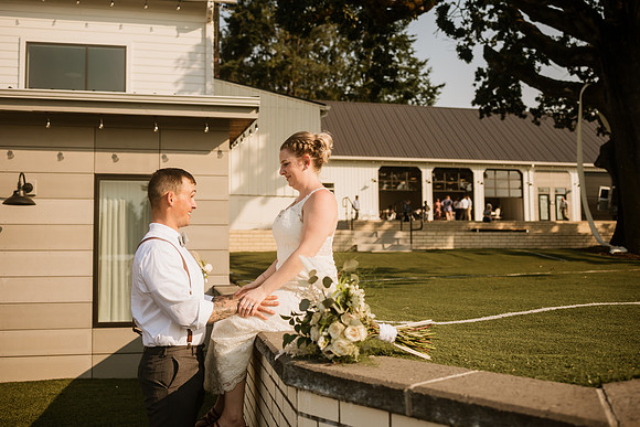 Brad-Jessica-Redland-Family-Farm-Oregon-City-Wedding-Photos-4511
