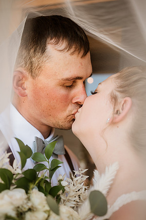 Brad-Jessica-Redland-Family-Farm-Oregon-City-Wedding-Photos-3856