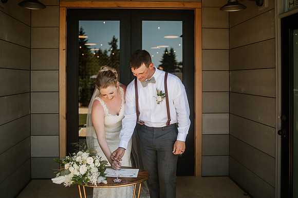 Brad-Jessica-Redland-Family-Farm-Oregon-City-Wedding-Photos-3907