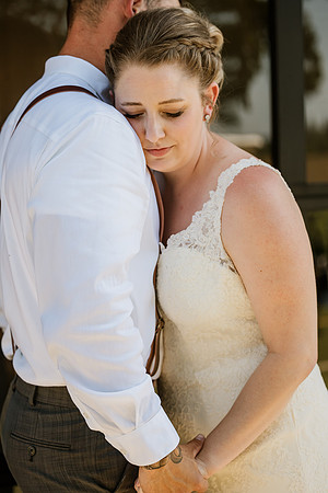 Brad-Jessica-Redland-Family-Farm-Oregon-City-Wedding-Photos-3850