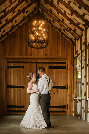 Brad-Jessica-Redland-Family-Farm-Oregon-City-Wedding-Photos-4346