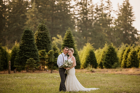 Brad-Jessica-Redland-Family-Farm-Oregon-City-Wedding-Photos-4543-2