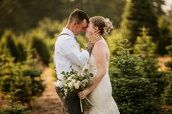 Brad-Jessica-Redland-Family-Farm-Oregon-City-Wedding-Photos-4473