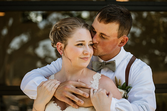 Brad-Jessica-Redland-Family-Farm-Oregon-City-Wedding-Photos-3840