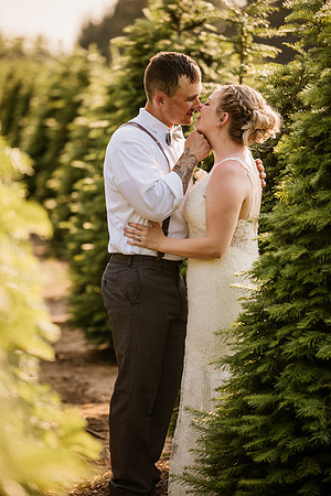 Brad-Jessica-Redland-Family-Farm-Oregon-City-Wedding-Photos-4415