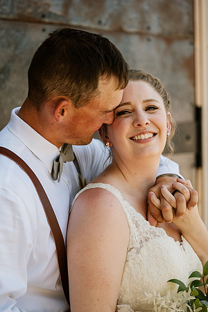 Brad-Jessica-Redland-Family-Farm-Oregon-City-Wedding-Photos-3962