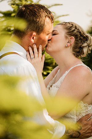 Brad-Jessica-Redland-Family-Farm-Oregon-City-Wedding-Photos-4427