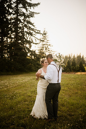 Brad-Jessica-Redland-Family-Farm-Oregon-City-Wedding-Photos-4603