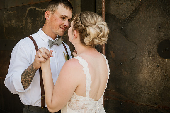 Brad-Jessica-Redland-Family-Farm-Oregon-City-Wedding-Photos-4140
