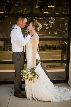Brad-Jessica-Redland-Family-Farm-Oregon-City-Wedding-Photos-3588 - Copy