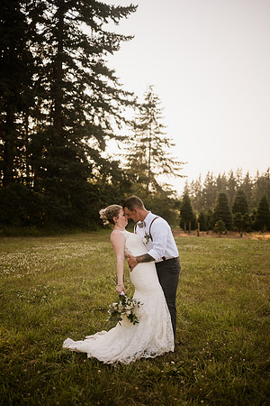 Brad-Jessica-Redland-Family-Farm-Oregon-City-Wedding-Photos-4626