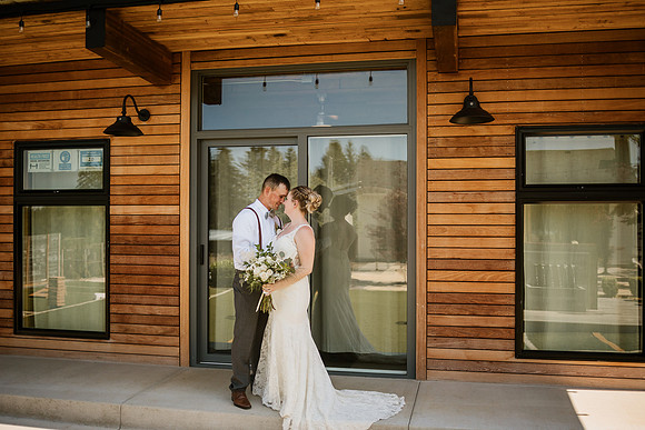 Brad-Jessica-Redland-Family-Farm-Oregon-City-Wedding-Photos-3688