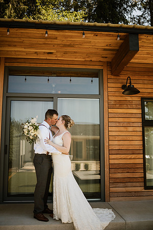 Brad-Jessica-Redland-Family-Farm-Oregon-City-Wedding-Photos-3712 - Copy