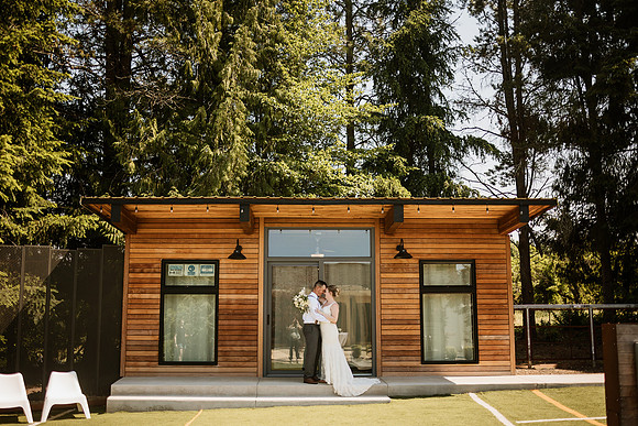 Brad-Jessica-Redland-Family-Farm-Oregon-City-Wedding-Photos-3697