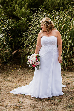 Tyler-Jennifer-Chinook-Winds-Casino-Lincoln-City-Oregon-Wedding-54