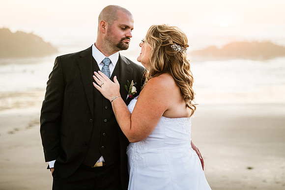 Tyler-Jennifer-Chinook-Winds-Casino-Lincoln-City-Oregon-Wedding-181