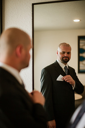 Tyler-Jennifer-Chinook-Winds-Casino-Lincoln-City-Oregon-Wedding-18