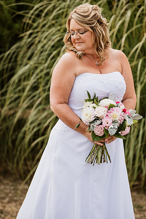 Tyler-Jennifer-Chinook-Winds-Casino-Lincoln-City-Oregon-Wedding-50