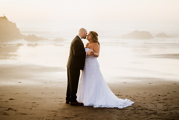 Tyler-Jennifer-Chinook-Winds-Casino-Lincoln-City-Oregon-Wedding-219