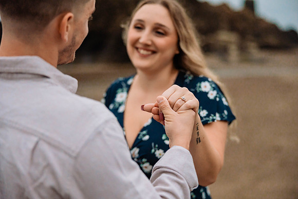 Giovanna-Engagement-Photos-Lincoln-City-Oregon-0435