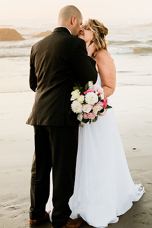 Tyler-Jennifer-Chinook-Winds-Casino-Lincoln-City-Oregon-Wedding-158