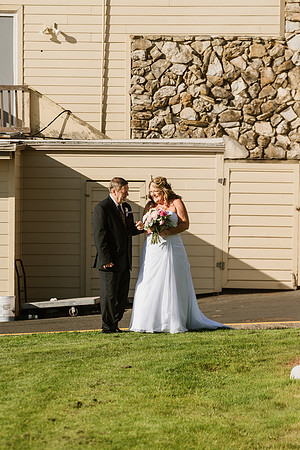 Tyler-Jennifer-Chinook-Winds-Casino-Lincoln-City-Oregon-Wedding-94