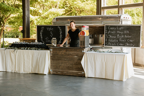 Romero-Kate-Water-Oasis-Newberg-Oregon-Wedding-Photos-9251