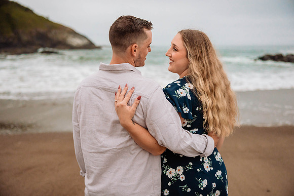 Giovanna-Engagement-Photos-Lincoln-City-Oregon-0318