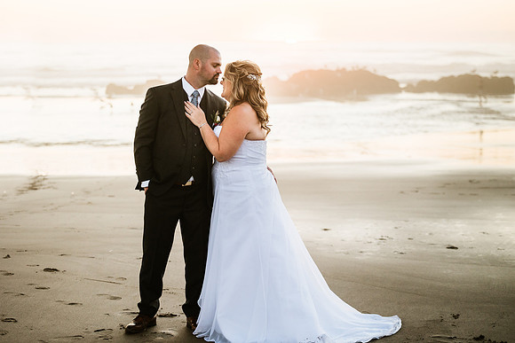 Tyler-Jennifer-Chinook-Winds-Casino-Lincoln-City-Oregon-Wedding-183