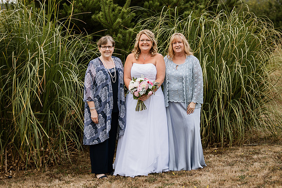 Tyler-Jennifer-Chinook-Winds-Casino-Lincoln-City-Oregon-Wedding-29