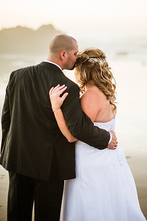 Tyler-Jennifer-Chinook-Winds-Casino-Lincoln-City-Oregon-Wedding-189
