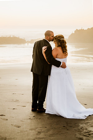 Tyler-Jennifer-Chinook-Winds-Casino-Lincoln-City-Oregon-Wedding-192